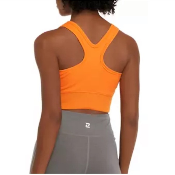 NWT. $36R Body & Sol Henley Crop Tank. Size M - Picture 2 of 7